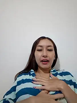 ariel35 online show from October 11, 5:47 pm