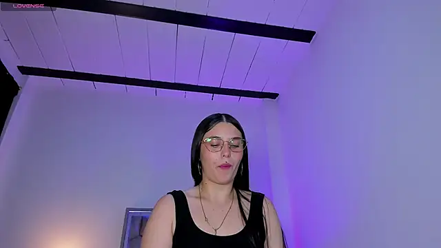 Snapshot of ice_grace chatting on June 1, 9:31 am ice grace online show from June 1, 9:31 am