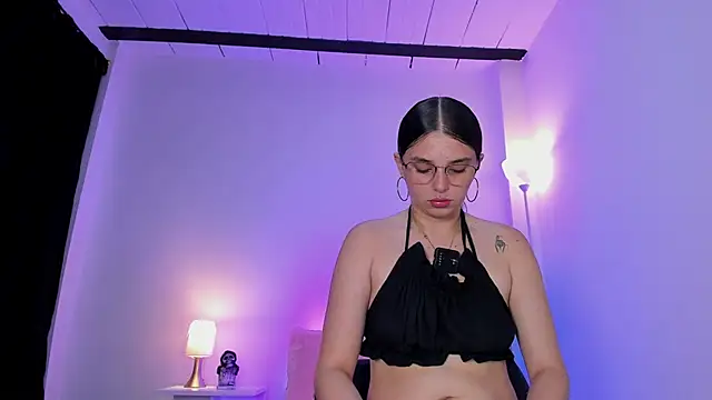 Snapshot of ice_grace chatting on October 25, 8:35 am ice grace online show from October 25, 8:35 am