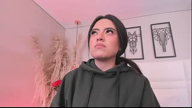 Rebeca jones online show from October 4, 12:50 pm