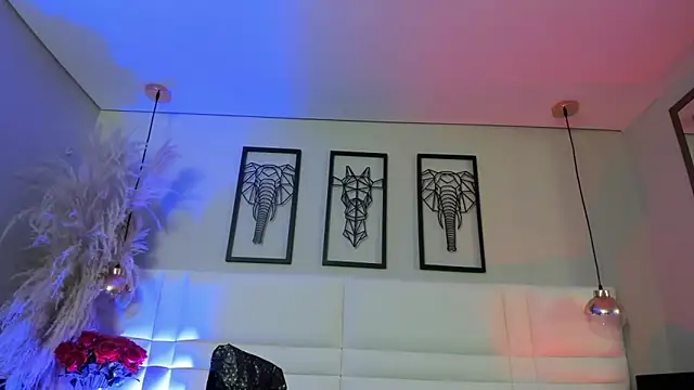 Rebeca jones online show from November 16, 12:54 pm