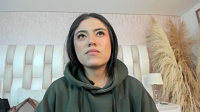 Rebeca jones online show from April 9, 12:11 pm