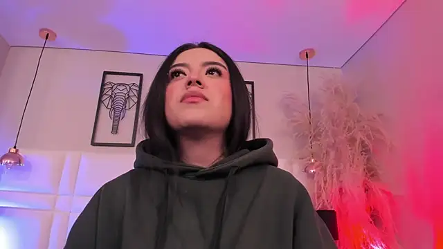 Rebeca jones online show from December 3, 12:15 pm