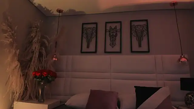 Rebeca jones online show from October 11, 1:23 pm