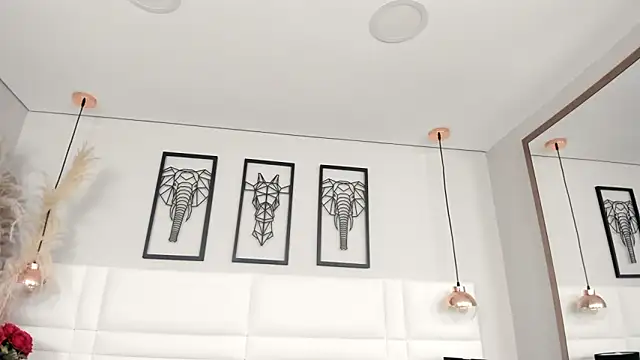 Rebeca jones online show from October 6, 12:17 pm