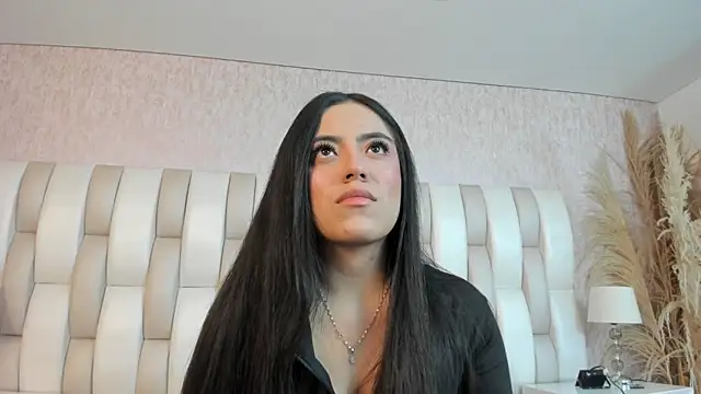 Rebeca jones online show from February 9, 12:36 pm