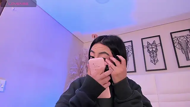 Rebeca jones online show from October 28, 11:42 am