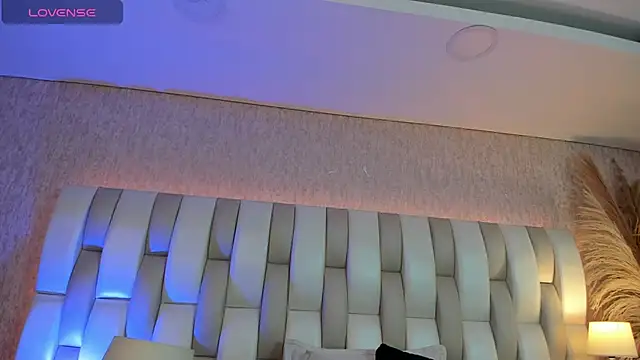 Rebeca jones online show from March 14, 12:22 pm