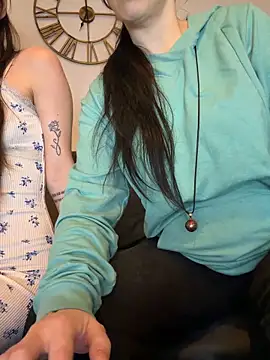 Mia G0ld online show from February 14, 5:57 pm