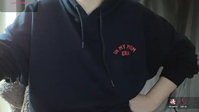 Mia G0ld online show from April 18, 4:09 pm