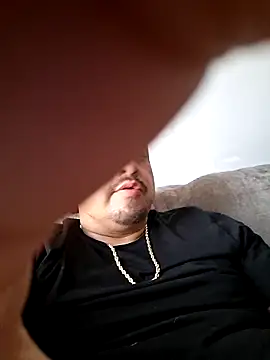 hungpenis210 online show from January 6, 9:19 pm