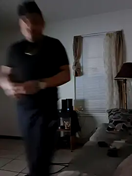 hungpenis210 online show from October 29, 1:59 am