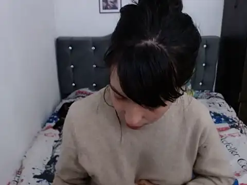 Snapshot of xx_nath_xx chatting on January 9, 2:11 am xx nath xx online show from January 9, 2:11 am