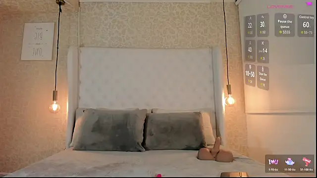 Ashleyy piink online show from April 30, 8:57 pm
