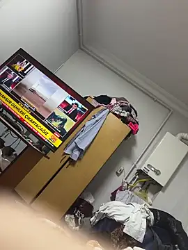 strange6696 online show from May 3, 8:56 pm