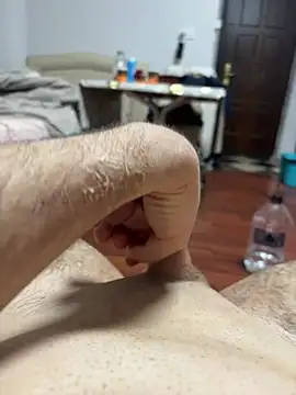 strange6696 online show from April 5, 7:53 pm