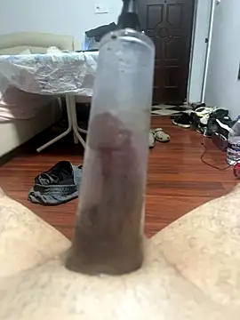 strange6696 online show from November 23, 7:13 pm