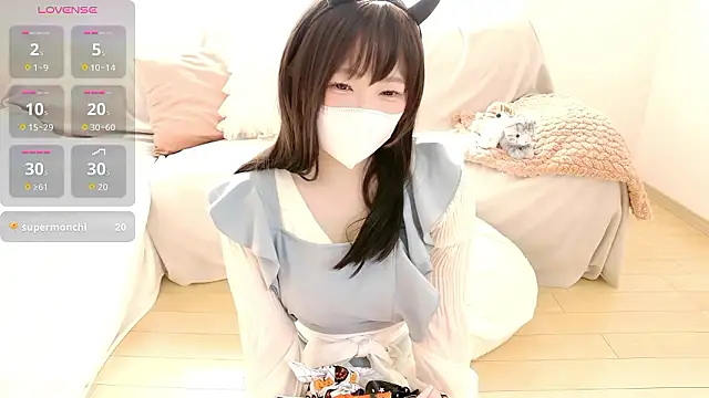 Snapshot of Ran_happy chatting on October 30, 1:37 am Ran happy online show from October 30, 1:37 am