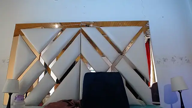 nathaly low1 online show from March 4, 12:57 pm