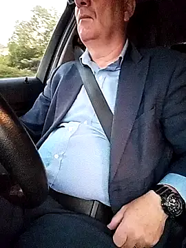 stiffandlubedxh online show from March 22, 8:21 pm