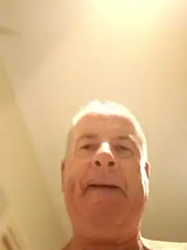 stiffandlubedxh online show from January 8, 8:04 pm