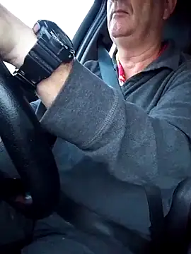 stiffandlubedxh online show from February 26, 8:20 pm