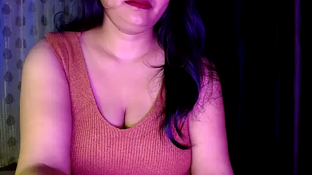 janifer001 online show from January 11, 12:39 am