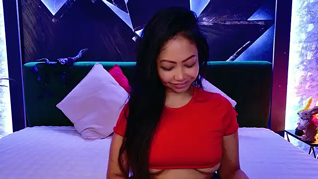 ElyaQuinn online show from April 15, 6:41 am