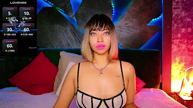 ElyaQuinn online show from November 20, 7:20 am