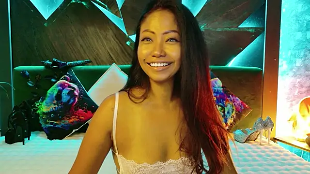 ElyaQuinn online show from July 16, 7:16 am