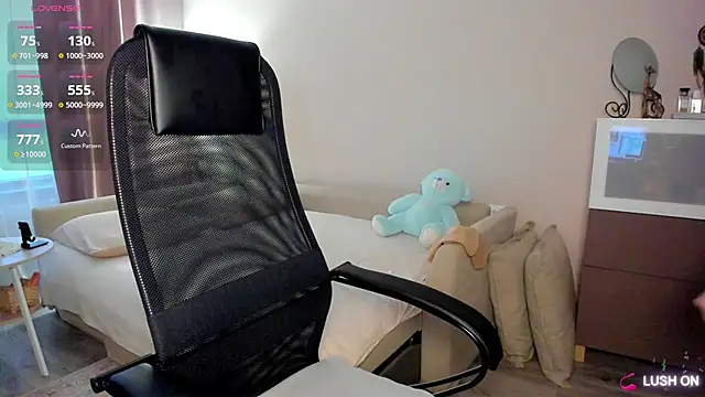 DannaEvan online show from February 17, 2:20 am