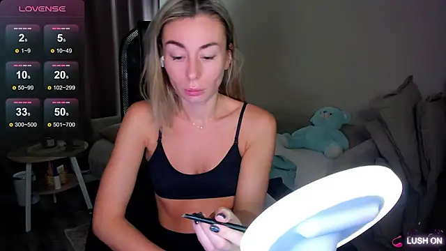 DannaEvan online show from January 14, 2:26 am