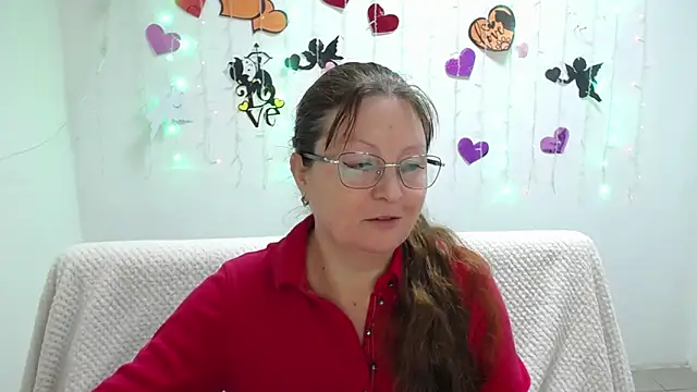 Snapshot of VanessaHotts chatting on February 28, 9:15 am VanessaHotts online show from February 28, 9:15 am