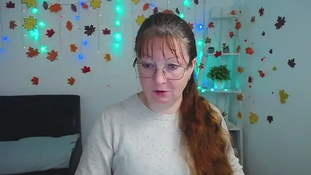 VanessaHotts online show from November 15, 6:06 am