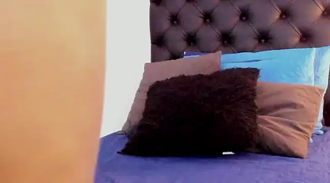 Jenny Carters online show from February 26, 9:01 am