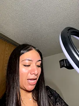 BustiBunny69 online show from September 22, 2:50 am
