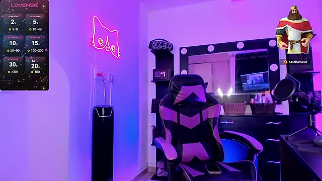 miss kitty online show from March 29, 12:45 am