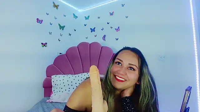 paula brausin online show from September 17, 9:06 pm