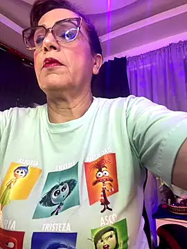 lonely shewolf online show from September 25, 4:02 pm