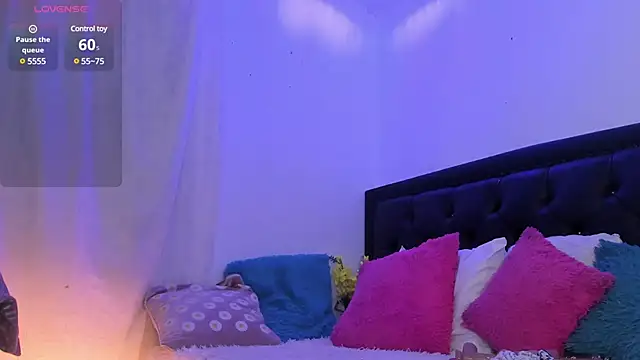lonely shewolf online show from February 28, 7:56 pm
