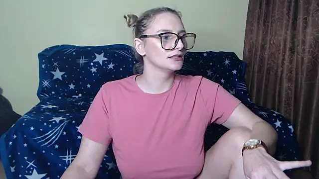 alicesweet21 online show from February 26, 12:52 am