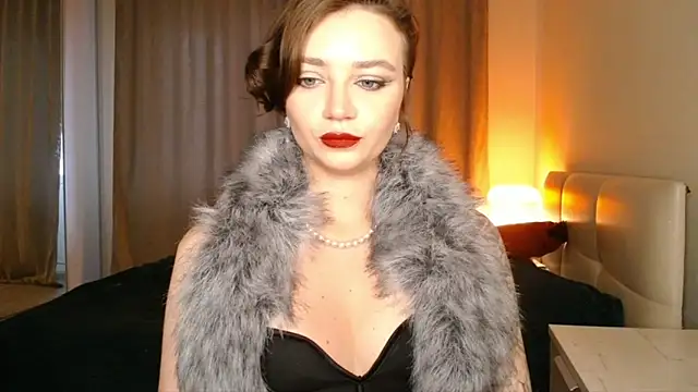 Shadow Passion online show from October 31, 7:05 am