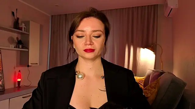 Shadow Passion online show from April 9, 7:14 am