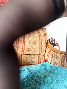 marilynecoquine online show from April 13, 12:09 pm