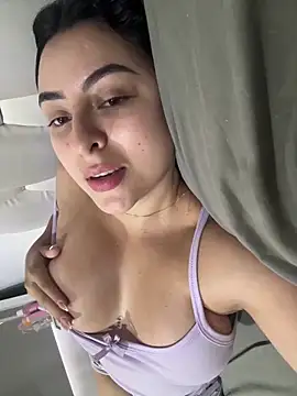 Kattycollinss1 online show from February 27, 2:06 pm