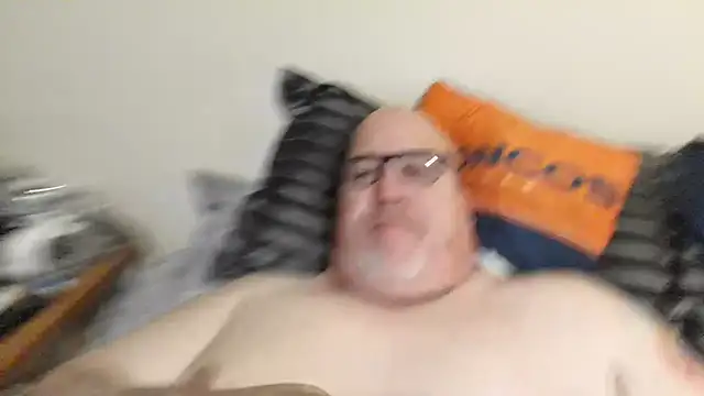 Bigbear0563 online show from March 3, 2:49 pm