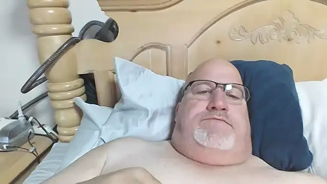 Bigbear0563 online show from March 9, 4:54 pm