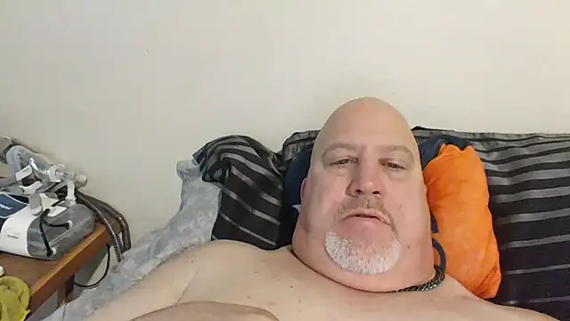 Bigbear0563 online show from March 1, 10:10 pm