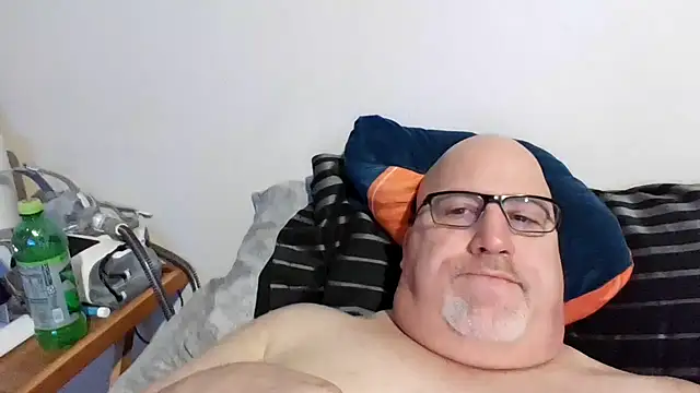 Bigbear0563 online show from January 17, 3:43 pm