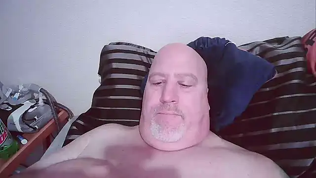 Bigbear0563 online show from January 18, 9:02 pm